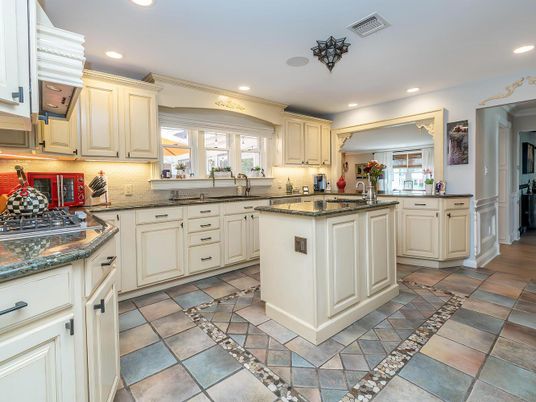 Interior, Kitchen, Recessed Lighting