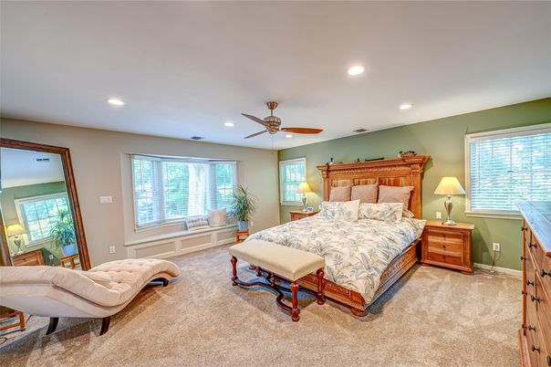 Bedroom, Interior, Recessed Lighting