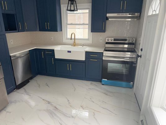 Interior, Kitchen, Marble, Stainless Steel Appliances