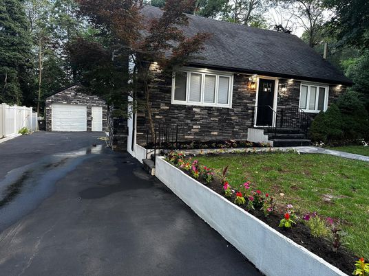 Detached Garage, Exterior, Facade, Cape Cod