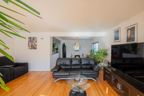 Dining room, Interior, Living room, Pendant Lights, Wood Texture Flooring