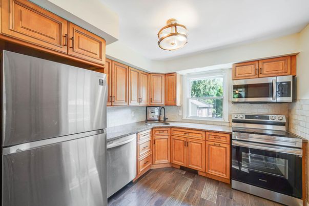 Interior, Kitchen, Stainless Steel Appliances, Wood Texture Flooring