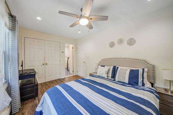 Bedroom, Interior, Recessed Lighting, Wood Texture Flooring