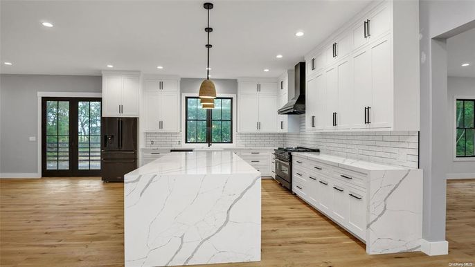 Interior, Kitchen, Pendant Lights, Recessed Lighting, Wood Texture Flooring