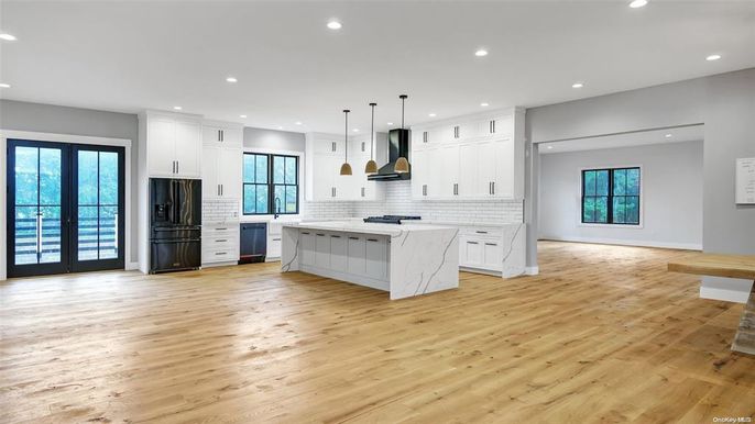 Interior, Kitchen, Pendant Lights, Recessed Lighting, Wood Texture Flooring