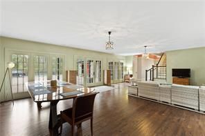 Dining room, Interior, Living room, Pendant Lights, Wood Texture Flooring