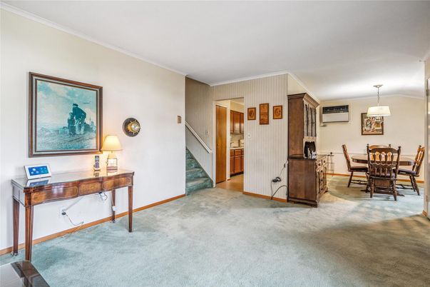 Dining room, Interior