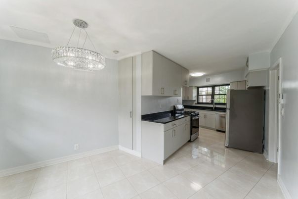 Chandelier, Interior, Kitchen, Pendant Lights