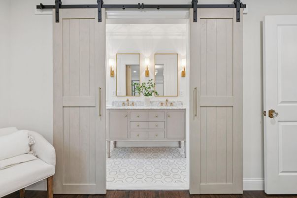 Bathroom, Dual Sink Vanities, Interior, Wood Texture Flooring