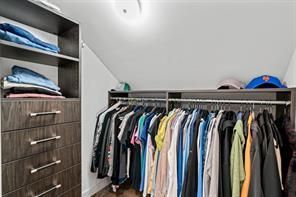 Interior, Walk-in Closets