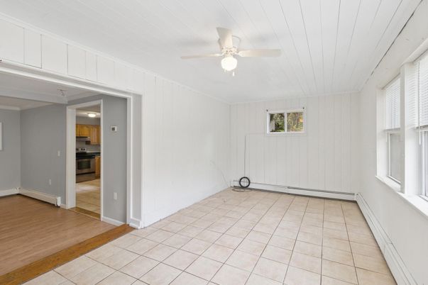 Empty room, Interior, Kitchen, Wood Texture Flooring