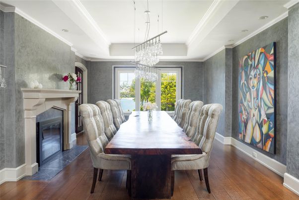 Chandelier, Dining room, Fireplace, Interior, Wood Texture Flooring