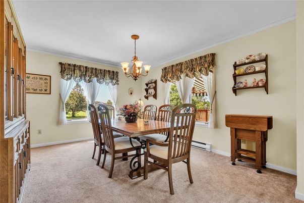 Chandelier, Dining room, Interior