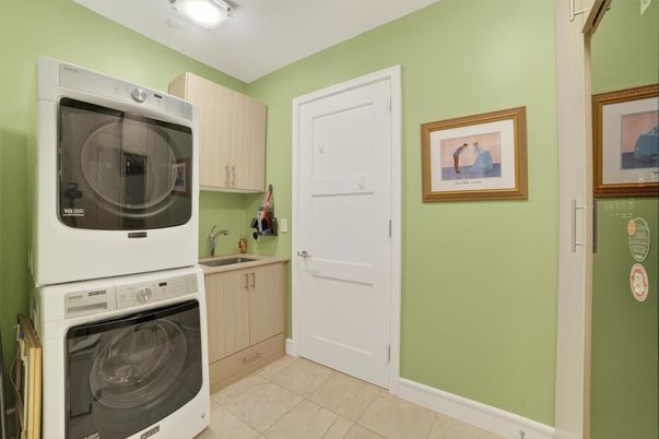 Interior, Utility Closets, Washer