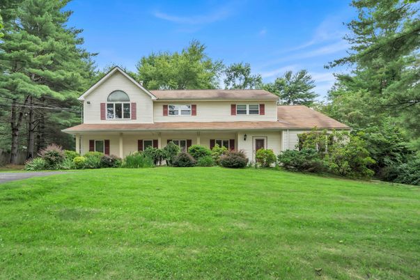 Backyard, Exterior, Facade, Farmhouse