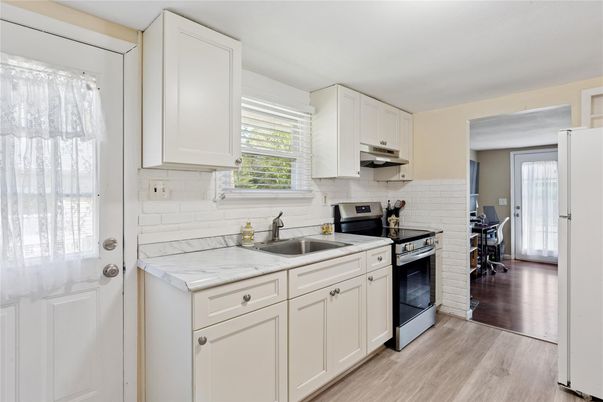 Interior, Kitchen, Wood Texture Flooring