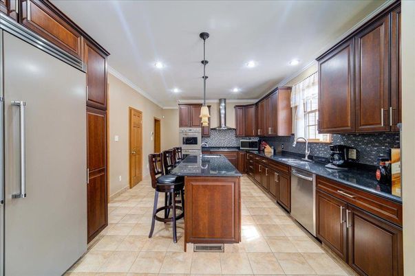 Interior, Kitchen, Pendant Lights, Recessed Lighting, Stainless Steel Appliances