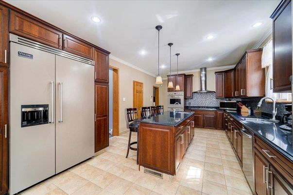 Interior, Kitchen, Pendant Lights, Recessed Lighting