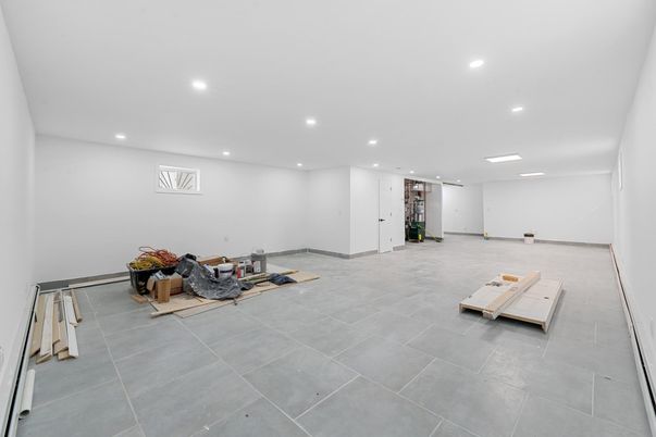 Interior, Recessed Lighting
