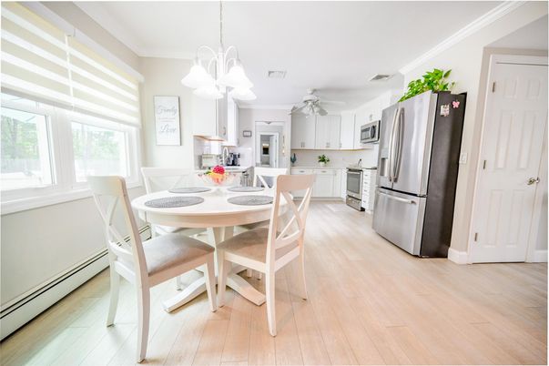 Dining room, Interior, Kitchen, Pendant Lights, Stainless Steel Appliances, Wood Texture Flooring