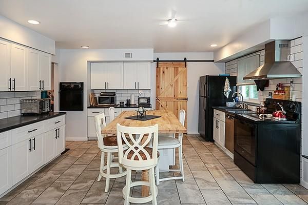Interior, Kitchen, Recessed Lighting