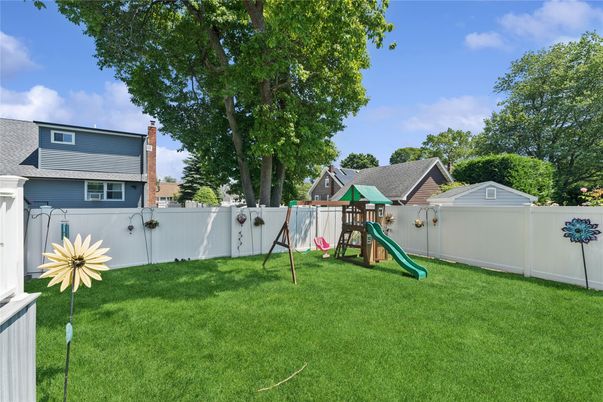 Backyard, Exterior, Playground