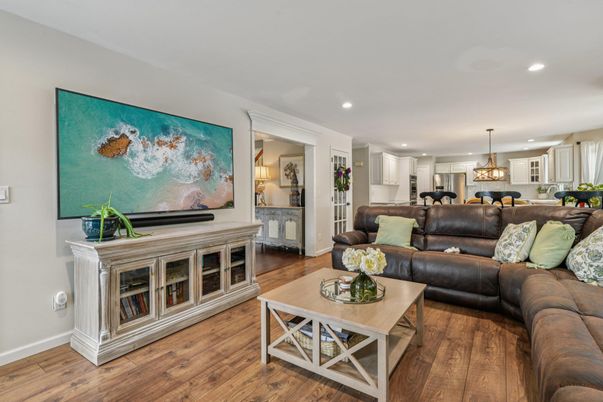 Interior, Kitchen, Living room, Pendant Lights, Recessed Lighting, Wood Texture Flooring