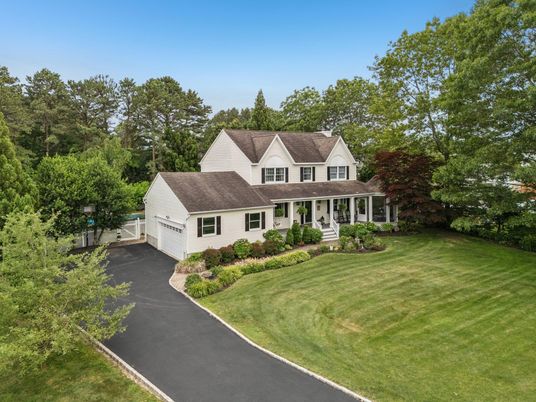 Attached, Backyard, Detached Garage, Exterior, Facade, Farmhouse