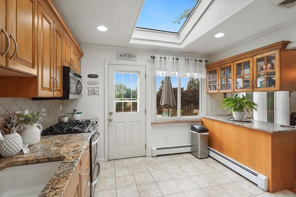 Interior, Kitchen, Recessed Lighting