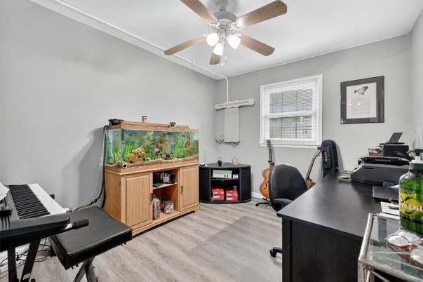 Home Office, Interior, Piano, Wood Texture Flooring