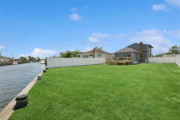 Backyard, Exterior, Water
