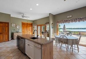 Dining room, Interior, Kitchen, Recessed Lighting, Water