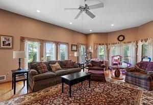 Interior, Living room, Recessed Lighting, Wood Texture Flooring