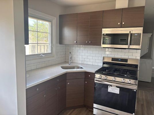 Interior, Kitchen, Stainless Steel Appliances, Wood Texture Flooring