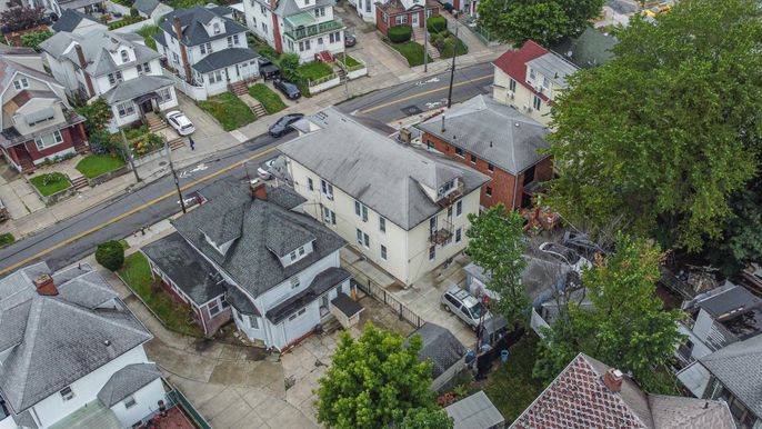 Exterior, Drone