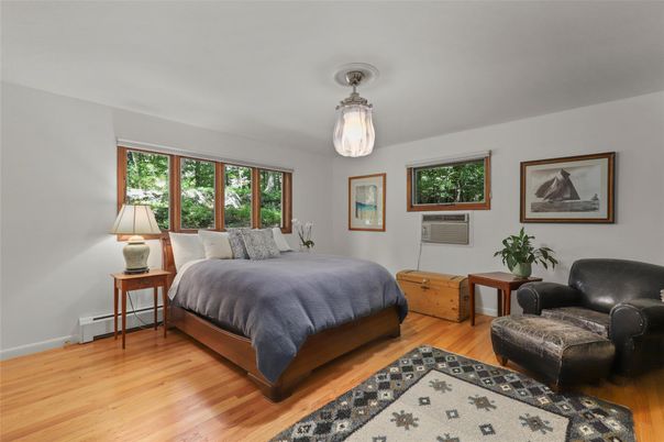 Bedroom, Interior, Pendant Lights, Wood Texture Flooring