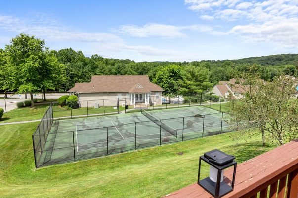 Exterior, Tennis Courts