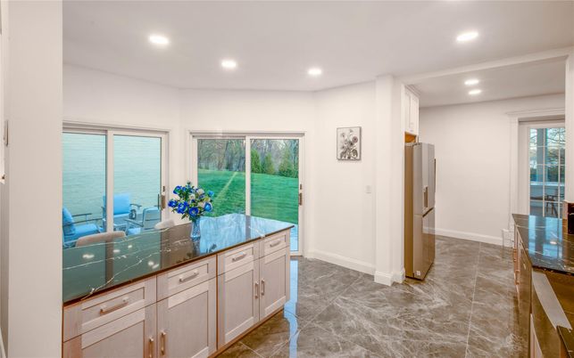 Interior, Kitchen, Recessed Lighting, Water