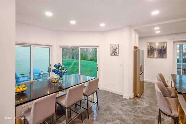 Dining room, Interior, Recessed Lighting, Water