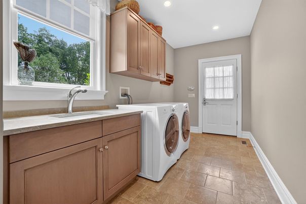 Interior, Recessed Lighting, Washer