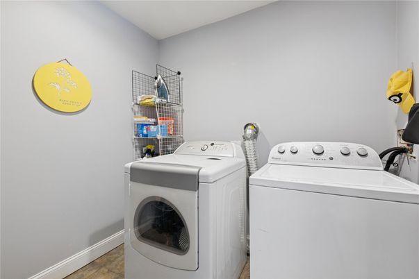 Interior, Washer