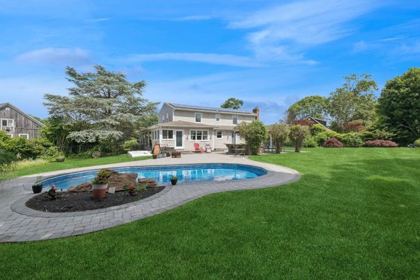 Backyard, Exterior, Pool