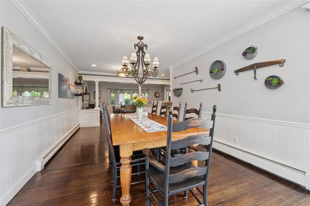 Chandelier, Dining room, Interior, Recessed Lighting, Wood Texture Flooring
