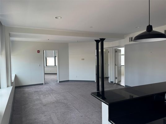 Empty room, Interior, Pendant Lights, Recessed Lighting