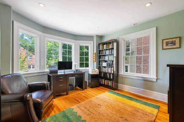 Home Office, Interior, Recessed Lighting, Wood Texture Flooring