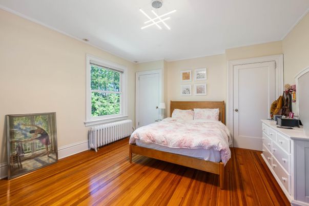 Bedroom, Interior, Pendant Lights, Wood Texture Flooring