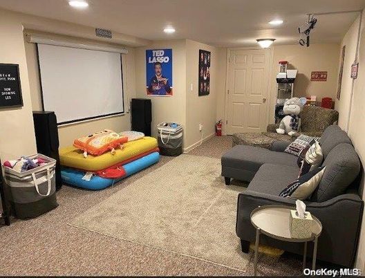 Interior, Projection Screen, Recessed Lighting, Theatre Room