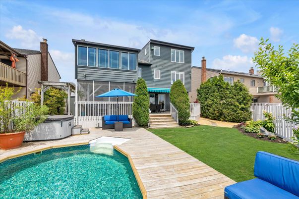 Backyard, Exterior, Hot Tub, Pool