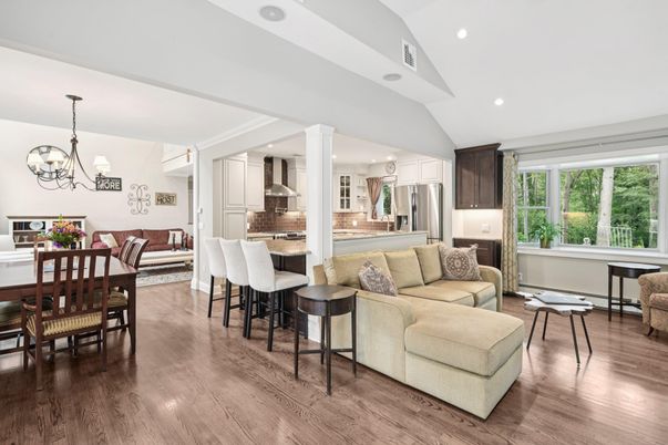 Chandelier, Dining room, Interior, Kitchen, Living room, Recessed Lighting, Stainless Steel Appliances, Wood Texture Flooring