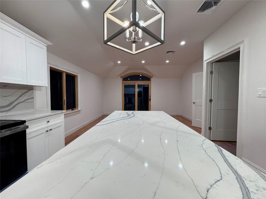 Interior, Kitchen, Pendant Lights, Recessed Lighting, Wood Texture Flooring
